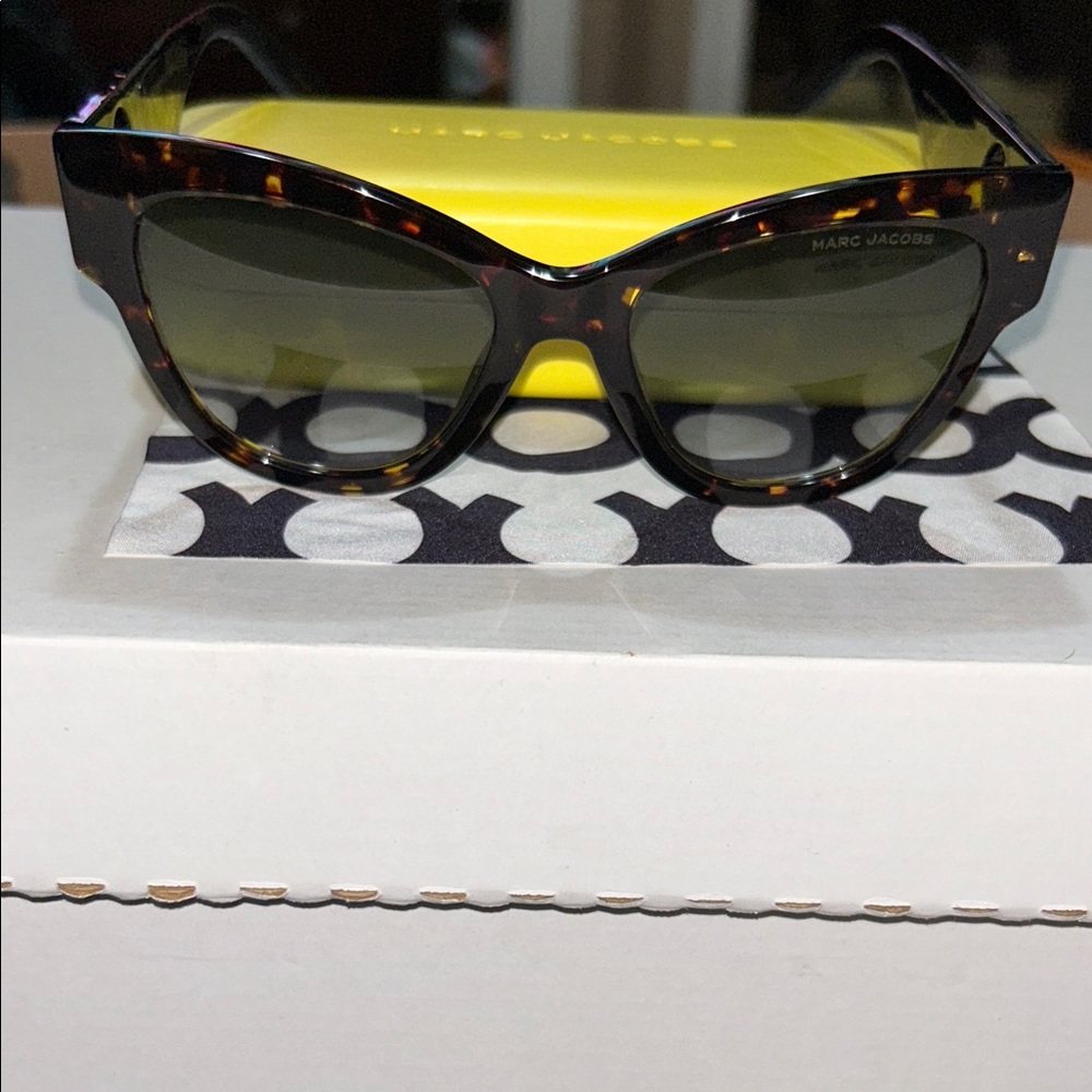 Marc Jacobs Brown Tortoise Sunglasses